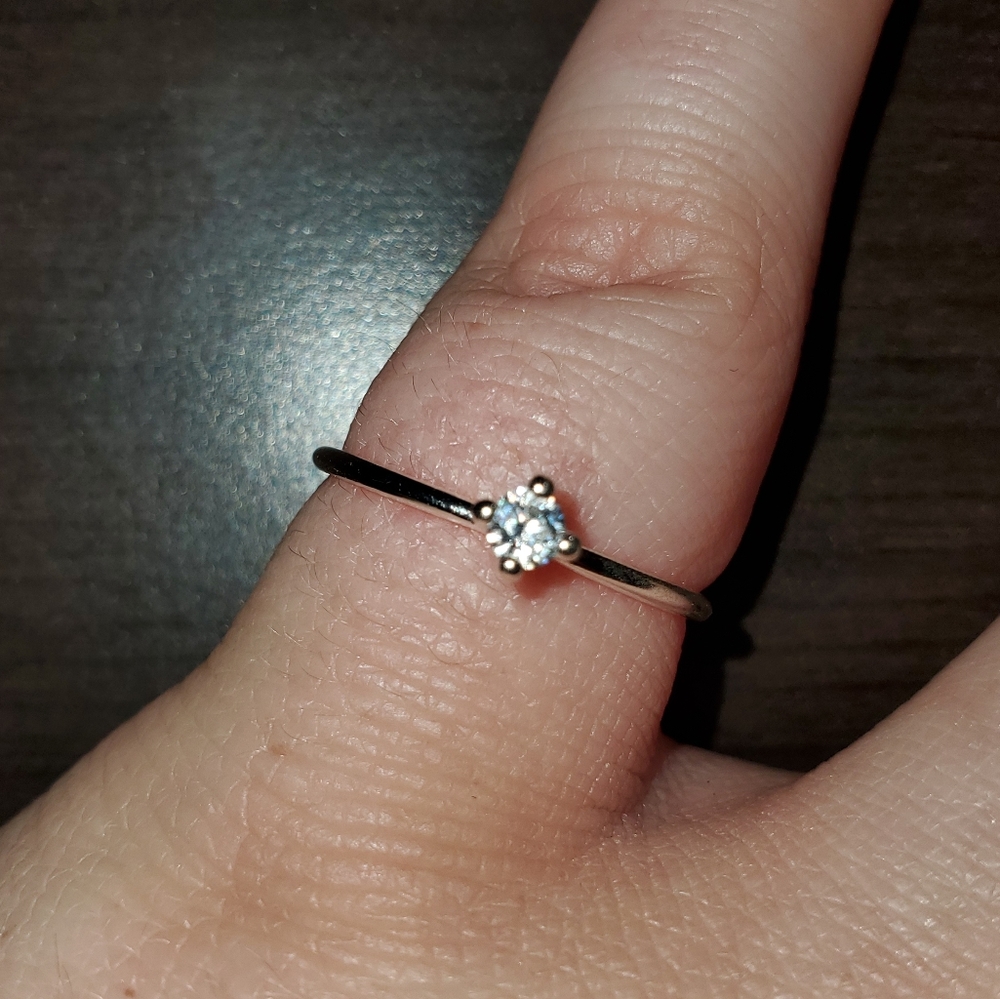 Silver Ring with Singular Stone